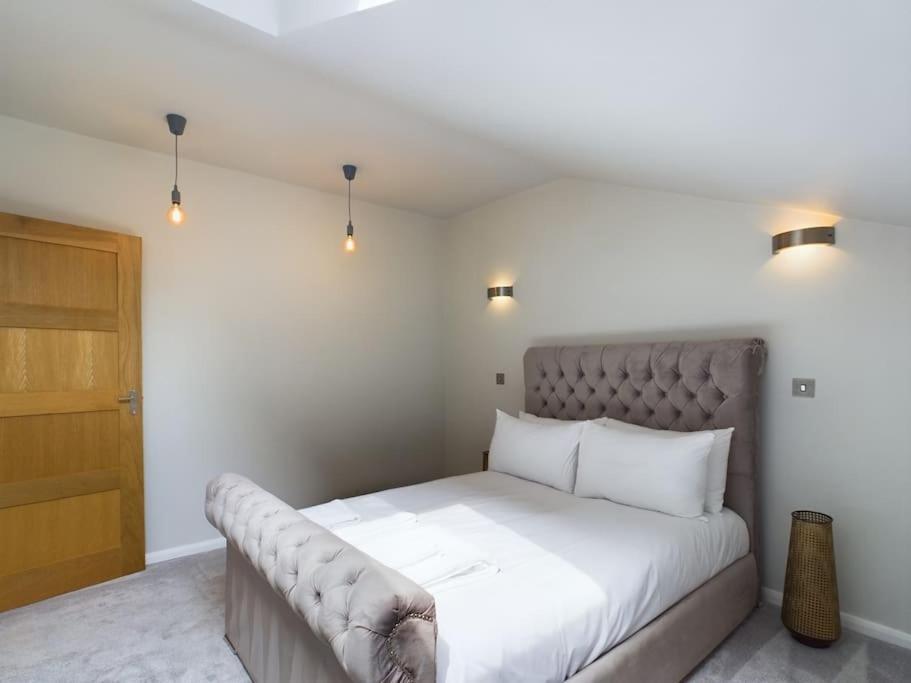 The Hideout King Bed/w Tv Free Parking Casa vacanze Cheltenham